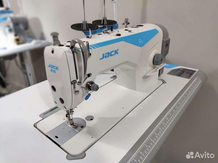 Промышленная швейная машина Jack F5
