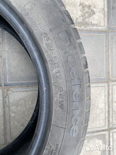 Goodyear Excellence 215/55 R17 94