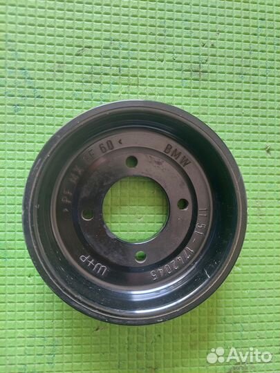 Шкив помпы BMW X5 E53
