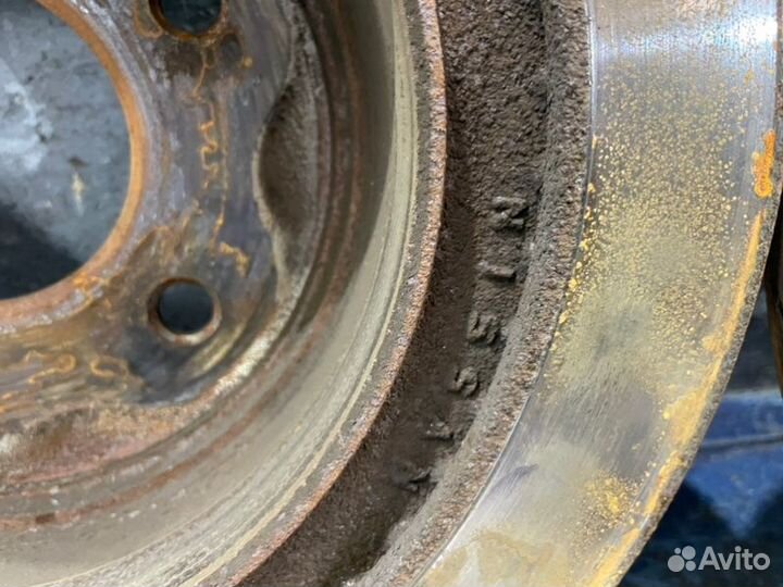 Диски комплект задние Nissan X-Trail T31