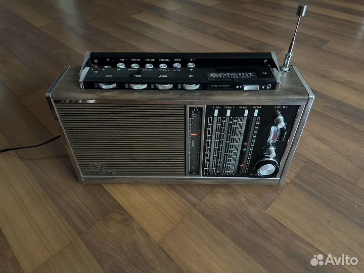 Grundig satellit 6001 отл состояние из Германии