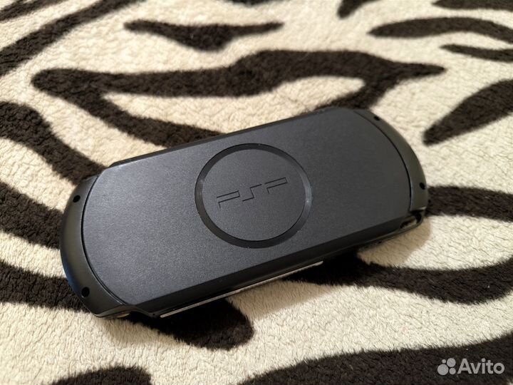 Sony PSP E-1004 16Gb Прошитая