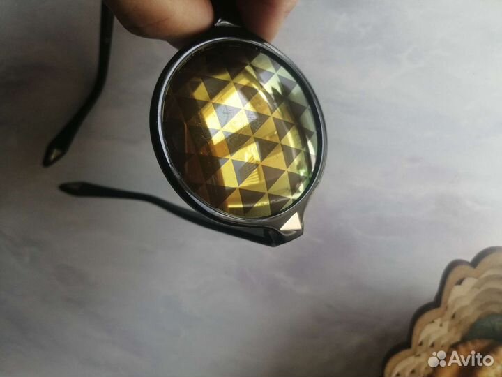 Солнцезащитные очки