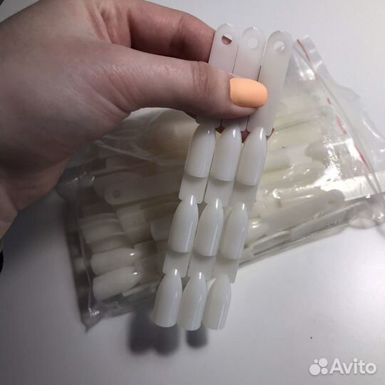 Палитра, типсы для выкраски гель лаков