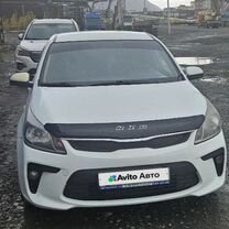 Kia Rio 1.4 AT, 2018, 265 000 км, с пробегом, цена 1 250 000 руб.