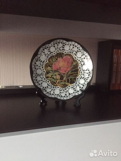 Настенная тарелка