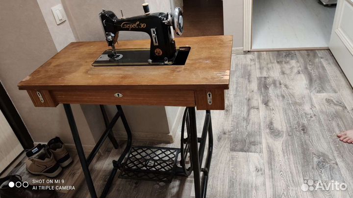 Швейная машинка Csepel 30