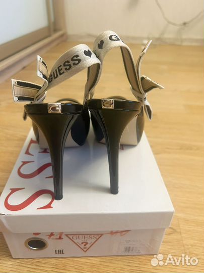 Босоножки женские guess 39 размер