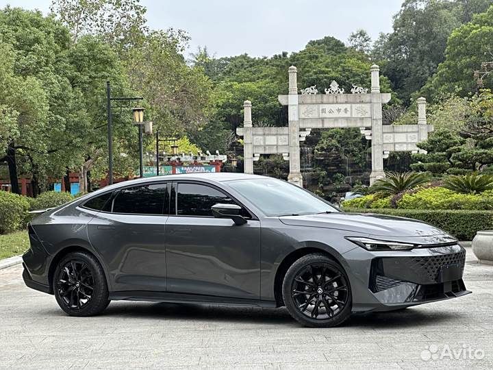 Changan UNI-V 1.5 AMT, 2024, 7 000 км