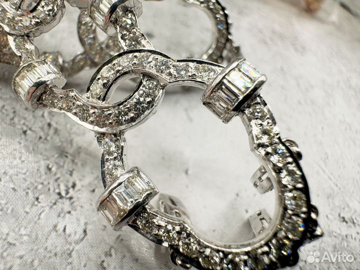 Золотые серьги с бриллиантами