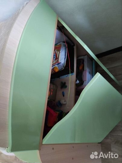 Кровать-чердак с ящиками и письменным столом