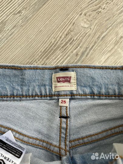 Шорты levis 25