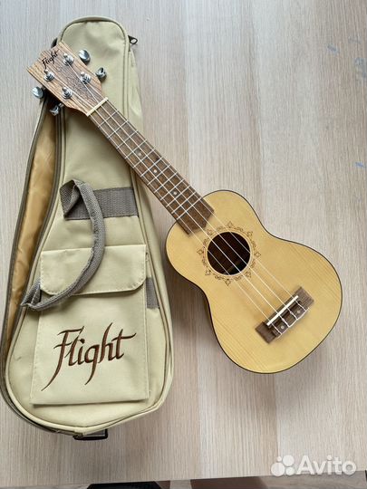 Бронь Новая Укулеле flight сопрано с чехлом