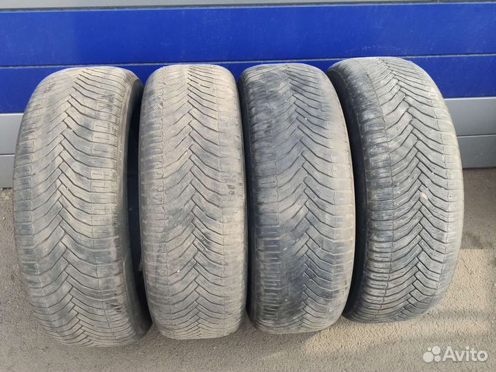 Michelin CrossClimate 215/65 R16