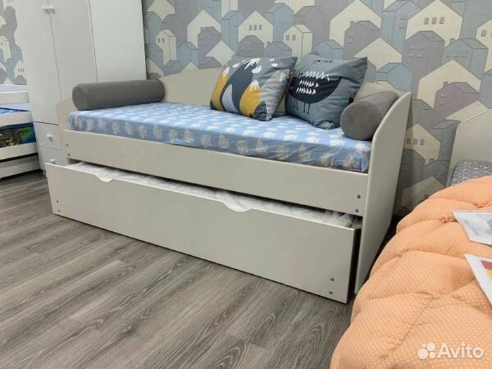 Кровать велюр детская трансформер лдсп
