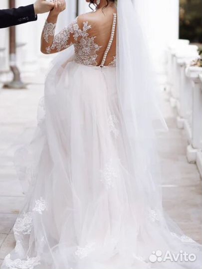Платье свадебное