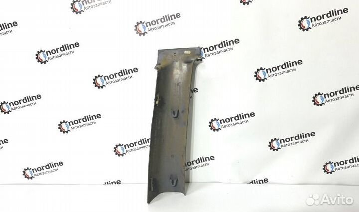 Облицовка стойки задняя правая Mercedes-Benz Vito