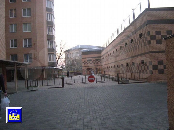 3-к. квартира, 94 м², 8/17 эт.