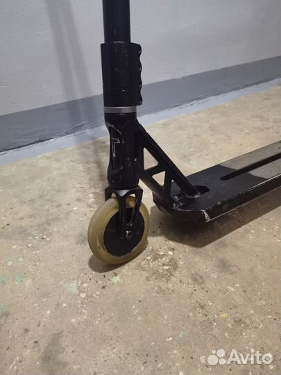 Трюковой самокат стрит