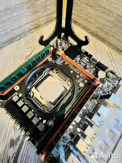 Комплект x99 2011v3 Xeon E5 2630v3 16gb DDR4