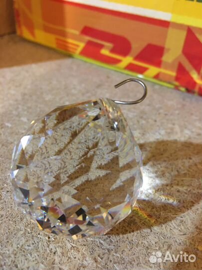 Переливающиеся кристаллы