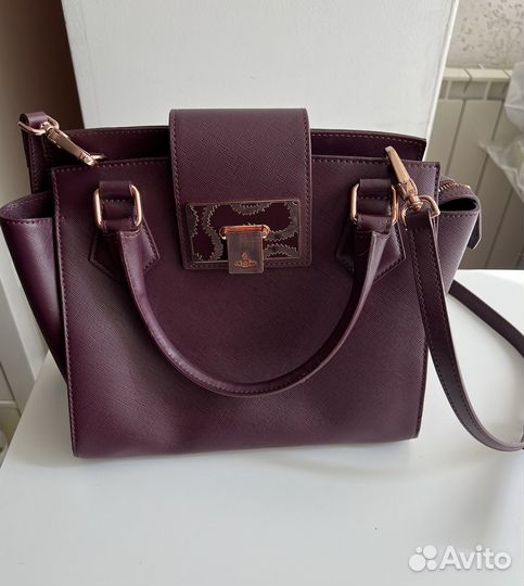 Сумка натуральная кожа / бренд Vivienne Westwood