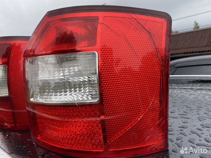 Фонарь задний Audi A4 B6 avant задний правый
