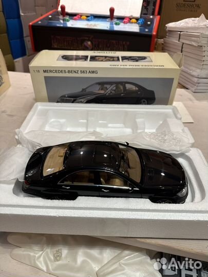 Autoart 1 18 m-b s63 AMG