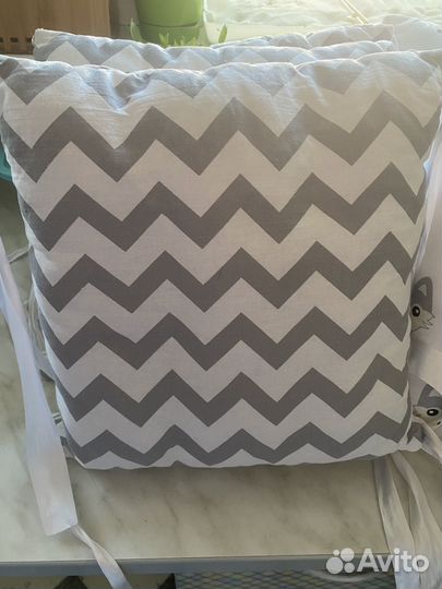 Бортики в детскую кроватку