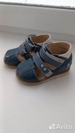 Сандали для мальчика 20-21