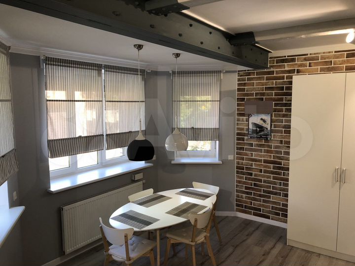 2-к. квартира, 60 м², 1/2 эт.