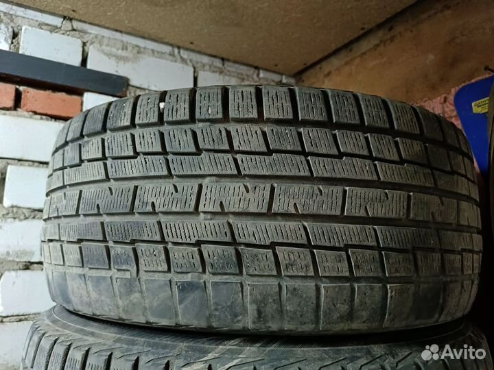 Yokohama Ice Guard IG30 235/45 R17 и 215/50 R17