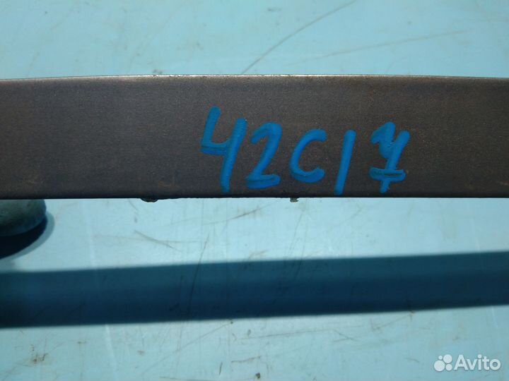 Накладка крыла заднего правого Mercedes-Benz W124