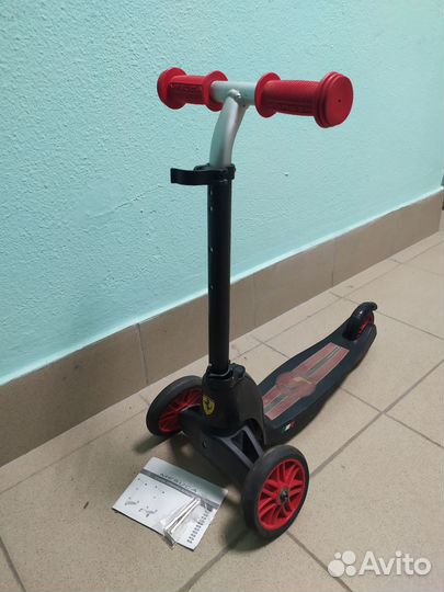 Самокат детский трехколесный