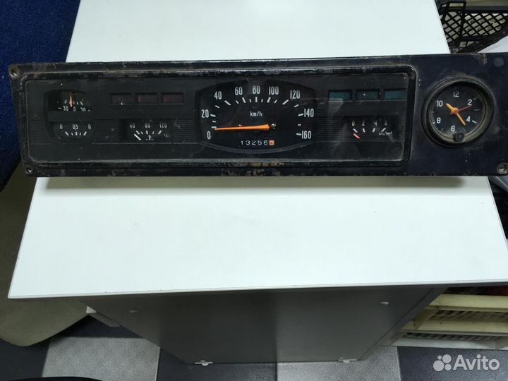 Щиток приборов газ 2410