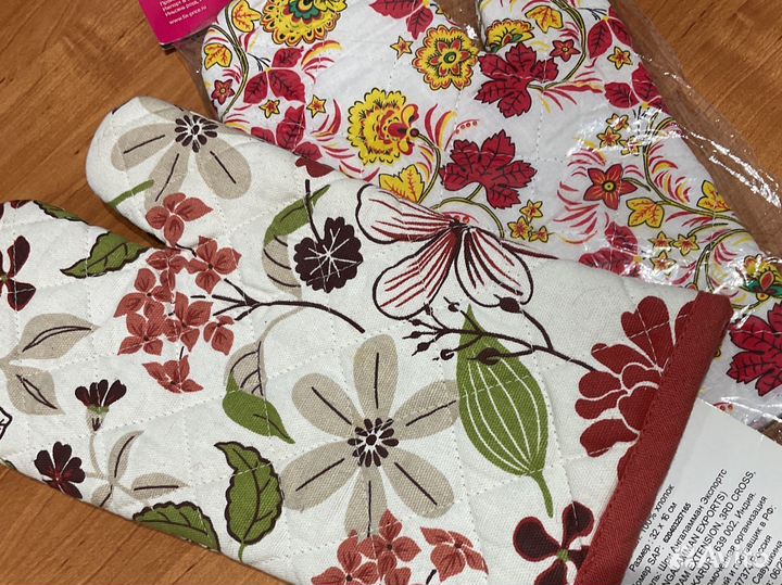 Прихватка рукавичка. Новая, стёганая. 2 шт