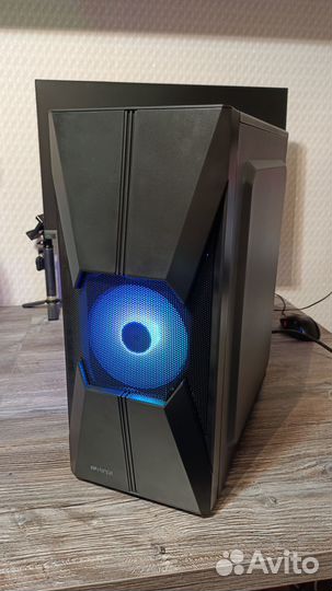 Игровой классный компьютер