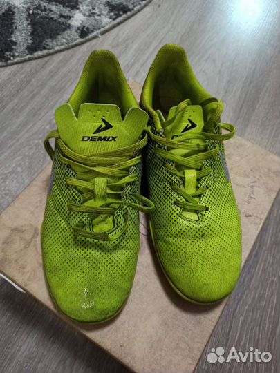 Детские футбольные бутсы 36