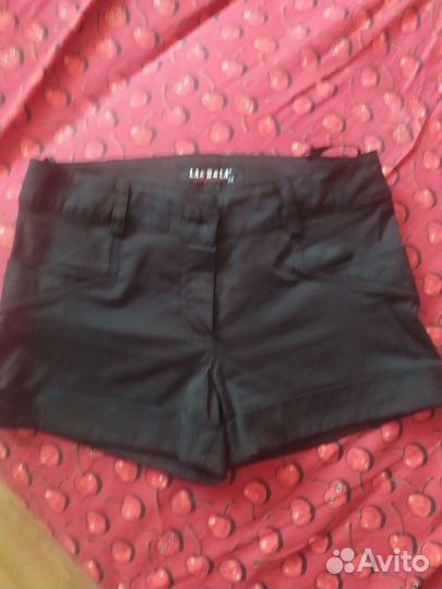 Шорты женские