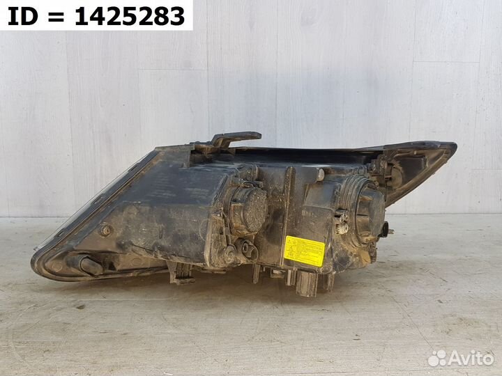 Фара правая Kia Sorento