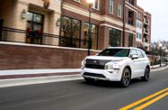 Mitsubishi Outlander IV (2021—2026) Внедорожник