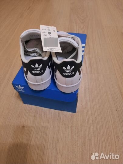 Новые Adidas Superstar 32