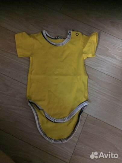 Продам пакетом детские вещи