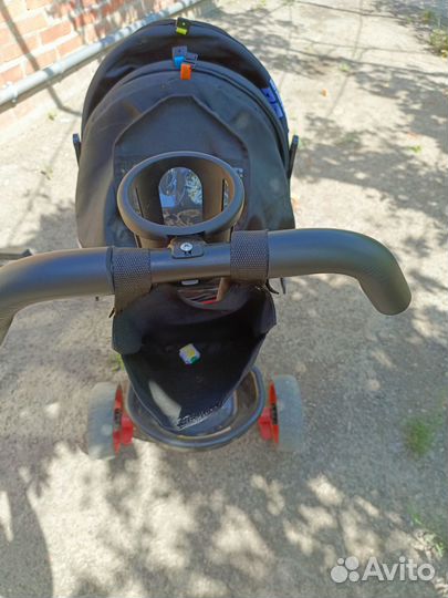 Детский велосипед с родительской ручкой