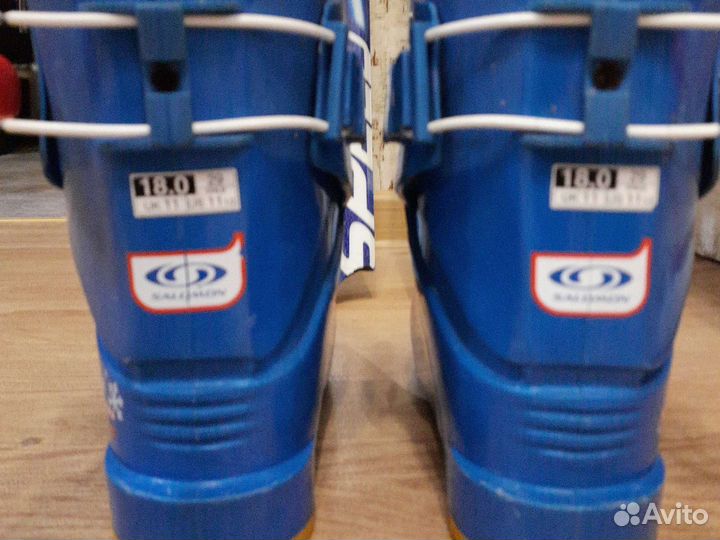 Детский горнолыжный комплект