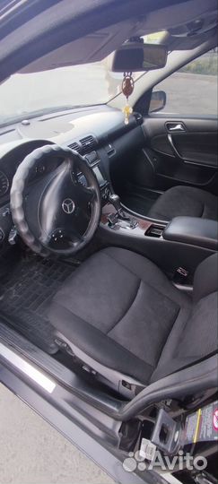 Mercedes-Benz C-класс 2.2 AT, 2006, 285 360 км