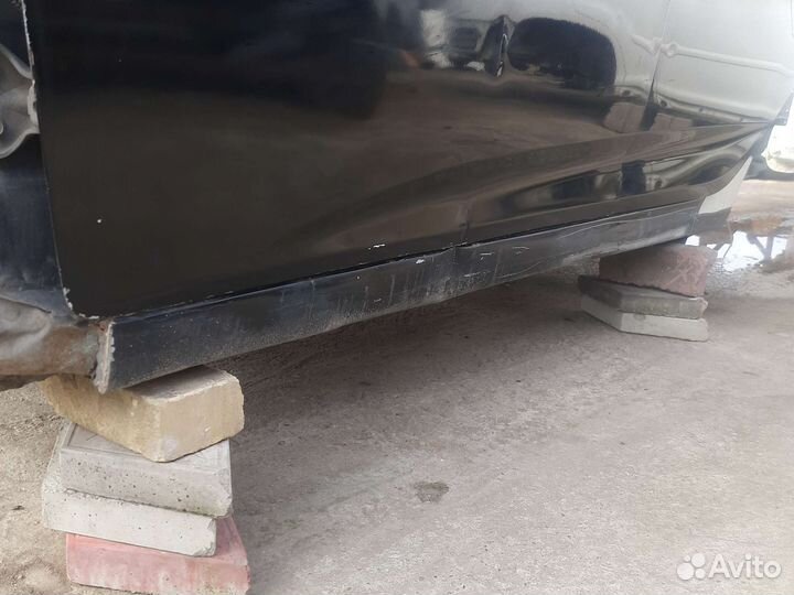 Порог левый кузовной Hyundai Solaris хэтчбек