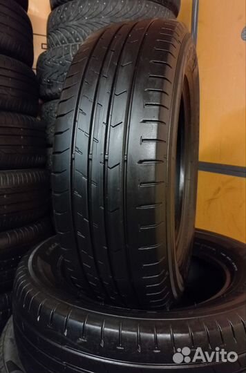 Goodyear Eagle RV-F 215/65 R16 98H