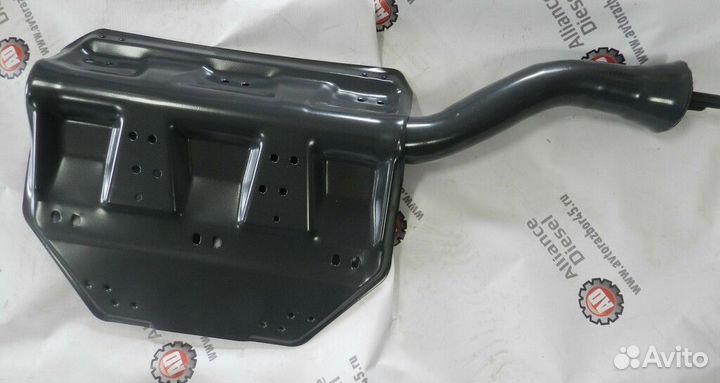 Кронштенй крыла задней оси передний левый/ задний