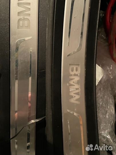 Продам накладки внутр на пороги бмв F10 рестайлинг